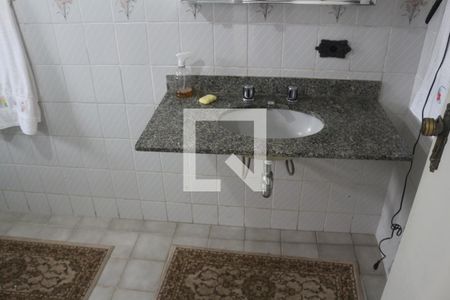 Casa para alugar com 280m², 3 quartos e 3 vagasBanheiro 3