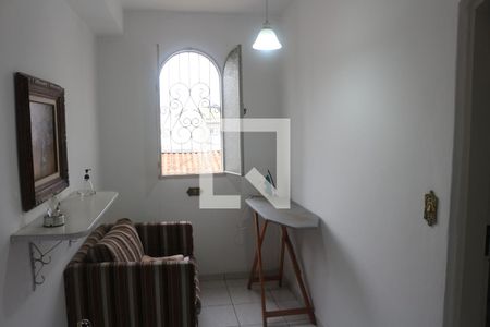 Casa para alugar com 280m², 3 quartos e 3 vagasEscritório