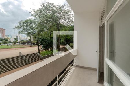 Sacada de kitnet/studio à venda com 1 quarto, 43m² em Bela Vista, São Paulo