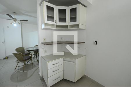 Casa para alugar com 400m², 4 quartos e 4 vagas Casa para alugar com 400m², 4 quartos e 4 vagasCozinha