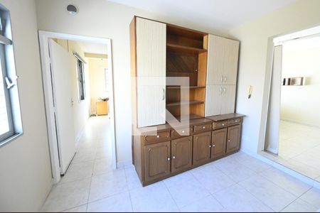 Casa para alugar com 400m², 4 quartos e 4 vagas Casa para alugar com 400m², 4 quartos e 4 vagasQuarto 4