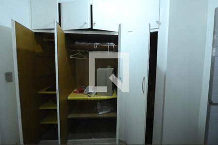 Casa para alugar com 400m², 4 quartos e 4 vagas Casa para alugar com 400m², 4 quartos e 4 vagasQuarto 3