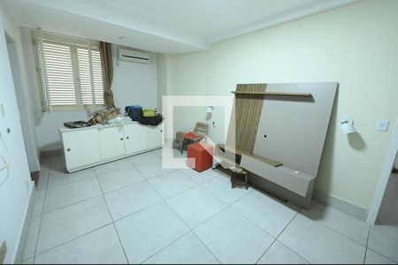 Casa para alugar com 400m², 4 quartos e 4 vagas Casa para alugar com 400m², 4 quartos e 4 vagasQuarto 1