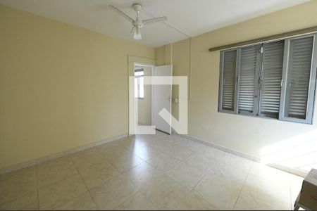 Casa para alugar com 400m², 4 quartos e 4 vagas Casa para alugar com 400m², 4 quartos e 4 vagasSegundo Andar