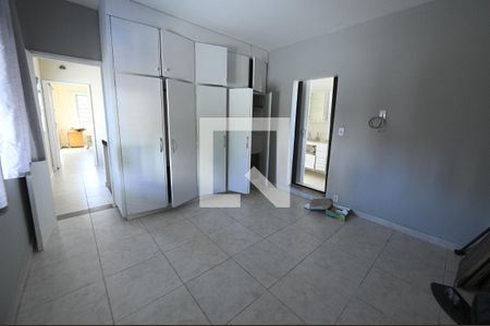 Casa para alugar com 400m², 4 quartos e 4 vagas Casa para alugar com 400m², 4 quartos e 4 vagasQuarto extra