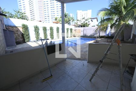 Casa para alugar com 400m², 4 quartos e 4 vagas Casa para alugar com 400m², 4 quartos e 4 vagasQuintal