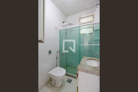 Banheiro de kitnet/studio para alugar com 1 quarto, 30m² em Barra da Tijuca, Rio de Janeiro