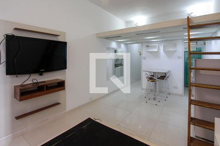 Sala de kitnet/studio para alugar com 1 quarto, 30m² em Barra da Tijuca, Rio de Janeiro