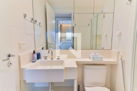 Apartamento para alugar com 66m², 2 quartos e 1 vaga Apartamento para alugar com 66m², 2 quartos e 1 vagaBanheiro Social