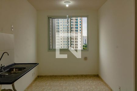 Sala/Cozinha de apartamento para alugar com 1 quarto, 30m² em Jardim Prudência, São Paulo
