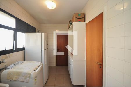 Apartamento à venda com 226m², 4 quartos e 4 vagasÁrea de Serviço