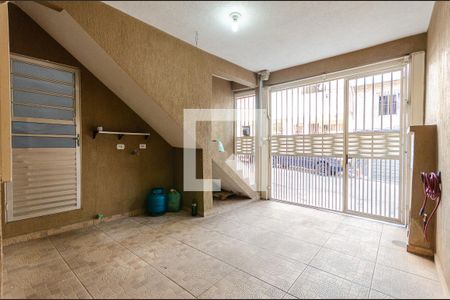 Casa para alugar com 120m², 2 quartos e 1 vaga Casa para alugar com 120m², 2 quartos e 1 vagaÁrea comum