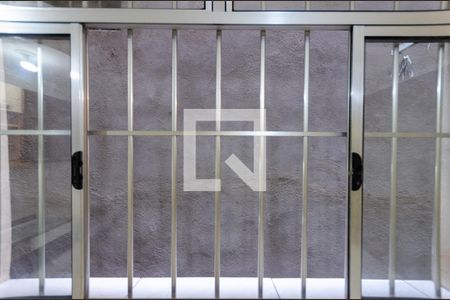 Casa para alugar com 120m², 2 quartos e 1 vaga Casa para alugar com 120m², 2 quartos e 1 vagaCozinha