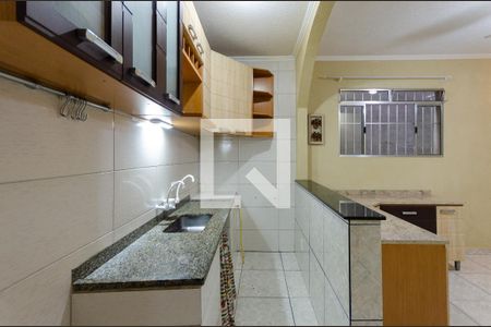 Casa para alugar com 120m², 2 quartos e 1 vaga Casa para alugar com 120m², 2 quartos e 1 vagaCozinha