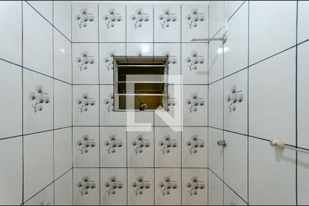 Casa para alugar com 120m², 2 quartos e 1 vaga Casa para alugar com 120m², 2 quartos e 1 vagaBanheiro 2