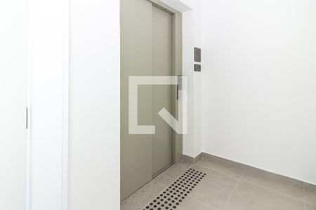 Hall de apartamento à venda com 3 quartos, 135m² em Água Branca, São Paulo