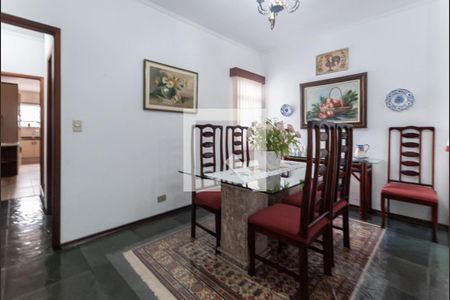 Casa à venda com 190m², 3 quartos e 2 vagas