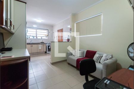 Casa à venda com 3 quartos, 190m² em Planalto Paulista, São Paulo