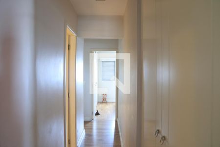 Apartamento à venda com 127m², 4 quartos e 2 vagasCorredor