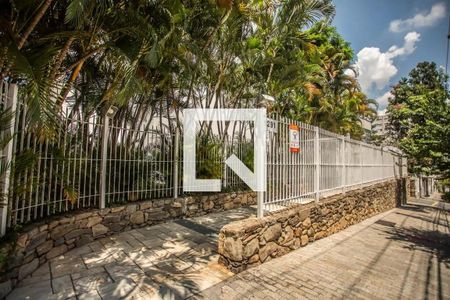 Apartamento à venda com 127m², 4 quartos e 2 vagasFachada