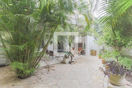 Casa à venda com 426m², 4 quartos e 3 vagas