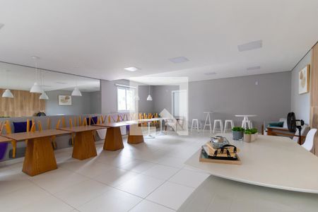 Apartamento para alugar com 39m², 2 quartos e sem vagaÁrea comum - Salão de festas