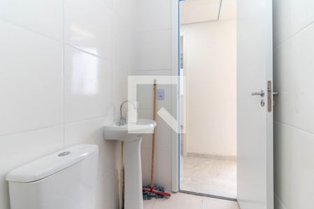 Apartamento para alugar com 39m², 2 quartos e sem vagaBanheiro