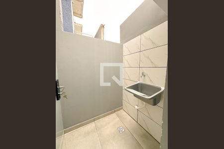 Casa para alugar com 32m², 1 quarto e 1 vagaLavanderia (Torneira)