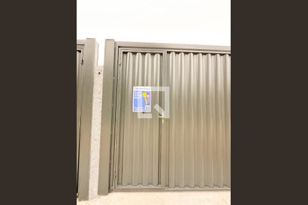 Casa para alugar com 32m², 1 quarto e 1 vagaPlaquinha