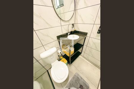 Casa para alugar com 32m², 1 quarto e 1 vagaBanheiro