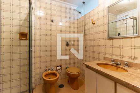 Apartamento à venda com 190m², 3 quartos e 2 vagasSuíte 3 - Banheiro