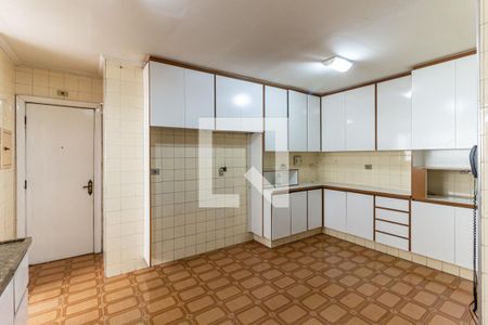Apartamento à venda com 190m², 3 quartos e 2 vagasCozinha