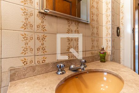 Apartamento à venda com 190m², 3 quartos e 2 vagasBanheiro 4