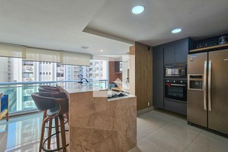 Apartamento para alugar com 138m², 3 quartos e 3 vagasCozinha