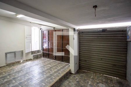 Garagem de casa à venda com 2 quartos, 200m² em Conceição, Diadema