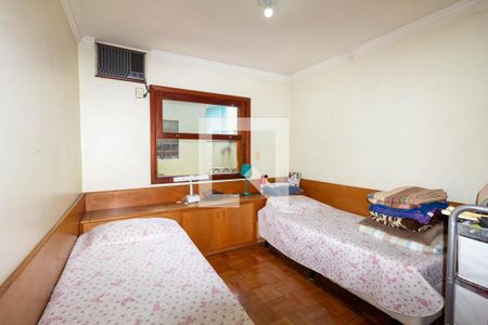 Casa à venda com 248m², 3 quartos e 2 vagas