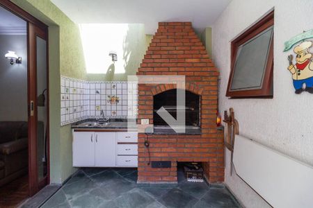 Casa à venda com 248m², 3 quartos e 2 vagas