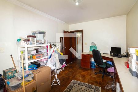 Casa à venda com 248m², 3 quartos e 2 vagas