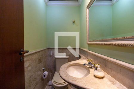 Casa à venda com 248m², 3 quartos e 2 vagas