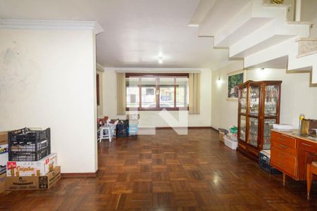 Casa à venda com 248m², 3 quartos e 2 vagas