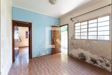Casa à venda com 198m², 4 quartos e 3 vagas