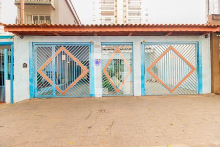 Casa à venda com 330m², 4 quartos e 3 vagasFachada da Casa