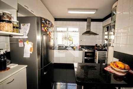 Apartamento à venda com 140m², 4 quartos e 2 vagasCozinha