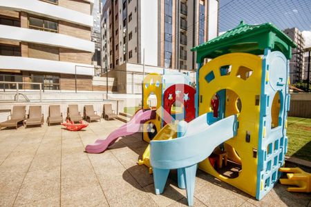 Apartamento à venda com 140m², 4 quartos e 2 vagasÁrea comum