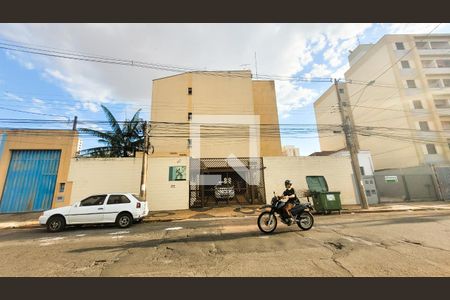 Apartamento à venda com 67m², 2 quartos e 1 vagaFachada