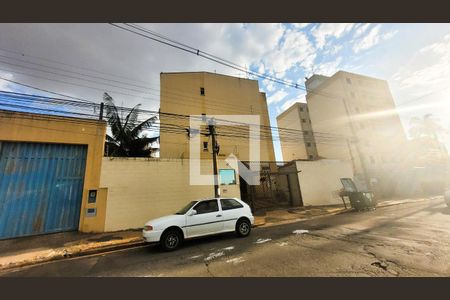 Apartamento à venda com 67m², 2 quartos e 1 vagaFachada