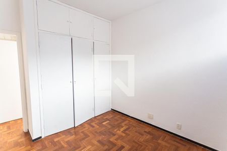 Apartamento à venda com 160m², 4 quartos e 2 vagasQuarto 4