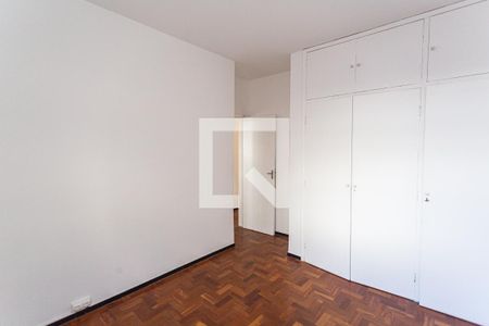 Apartamento à venda com 160m², 4 quartos e 2 vagasQuarto 2