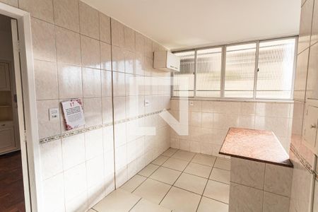 Apartamento à venda com 160m², 4 quartos e 2 vagasCozinha