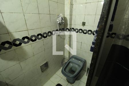 Casa à venda com 600m², 2 quartos e 4 vagasBanheiro